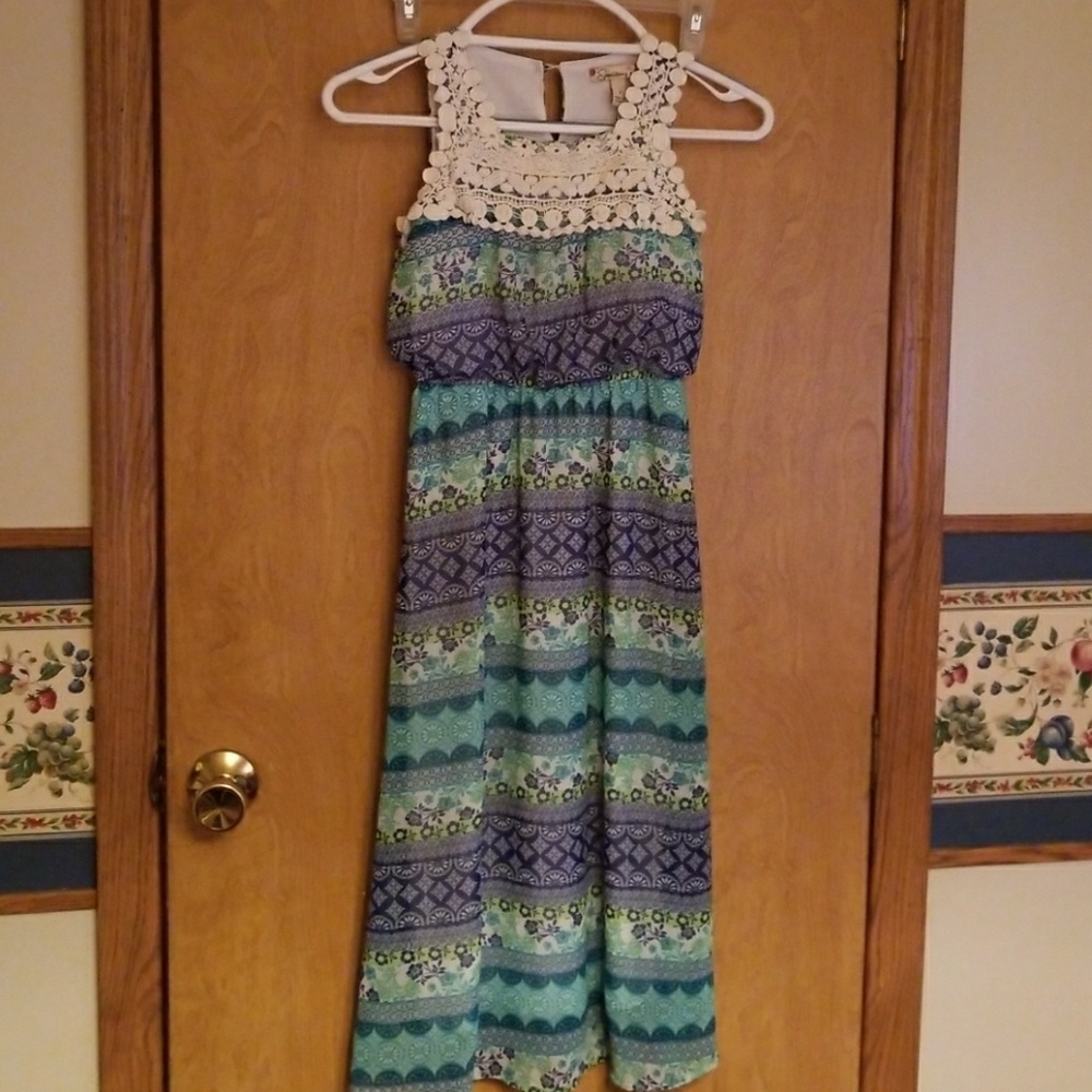 Size 7 Girls BOHO CHIC "SPEECHLESS"  BRAND DRESS